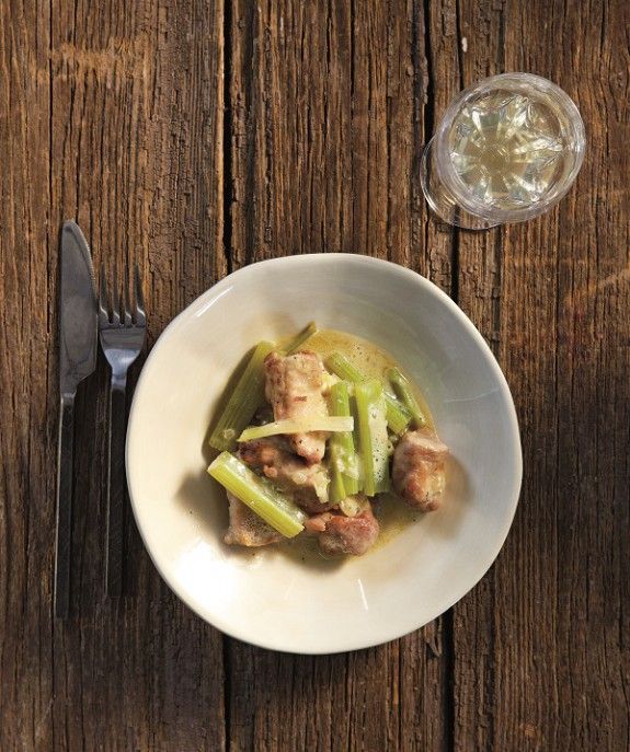 XOIRINO PRASOSELINOolive magazine.gr