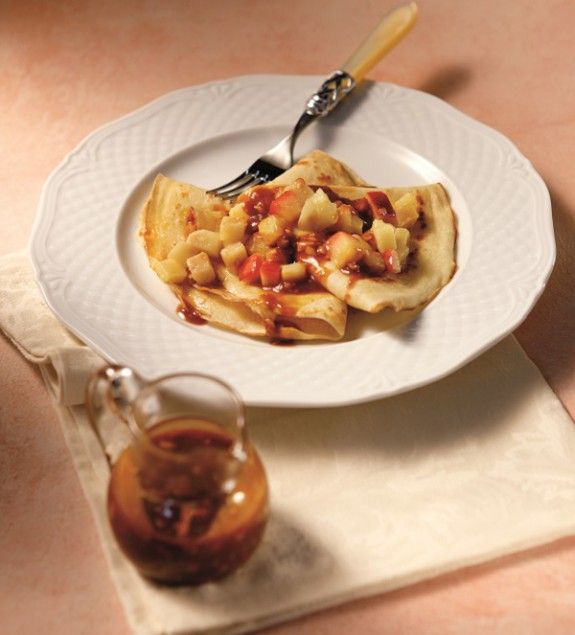 krepes me mila kai saltsa karamelas