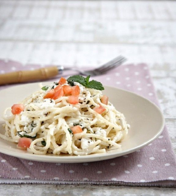 makaronada.mesa_.olivemagazine.gr_