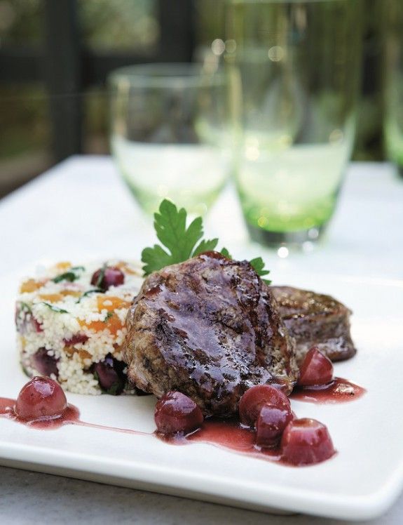 stafyli_mosxari me couscous.olive.gr