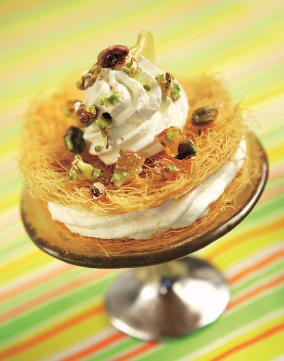 KANTAIFI TOYRTA ME KREMA