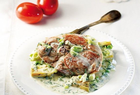 arnaki-me-giaourti-kai-skordo-olivemagazinegr2