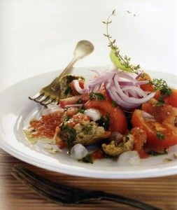 Tomato salad with herbs
