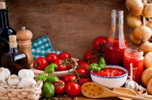 Πώς να διατηρείτε χυμό και σάλτσα ντομάτας όλο το χρόνο