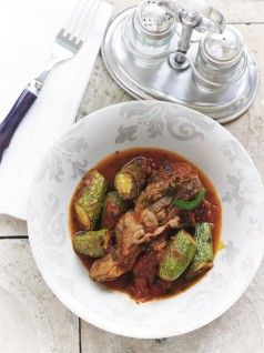 ARNAKI KOKKINISTO ME KOLOKYTHAKIA