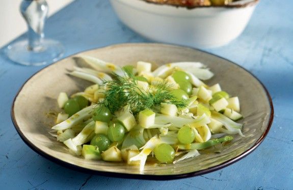 SALATA-ME-FINOKIO-MHLO-KAI-SOYLTANINAexo