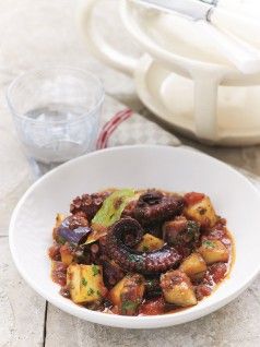 XTAPODAKI KOKKINISTO ME MELITZANES KAI PATATES