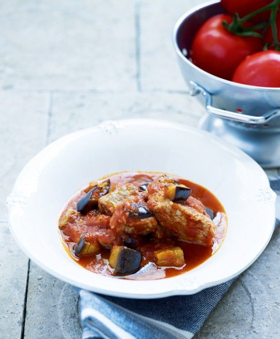 MOSXARAKI-ME-MELITZANES