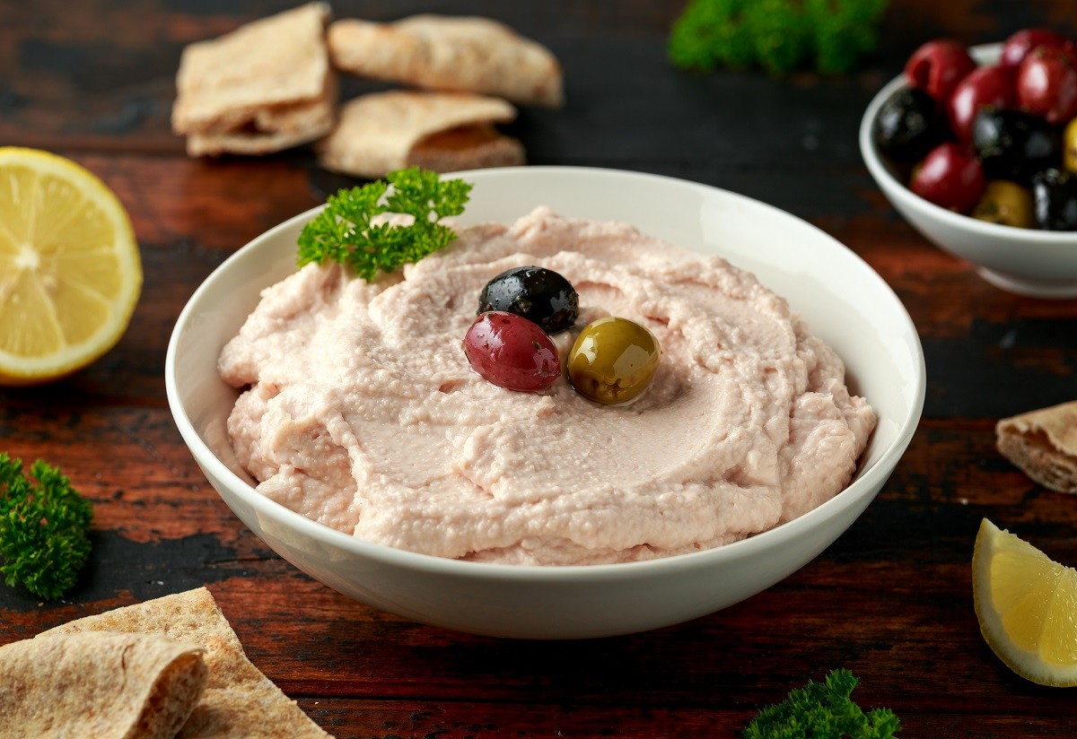 Taramasalata dip with pita bread and olives