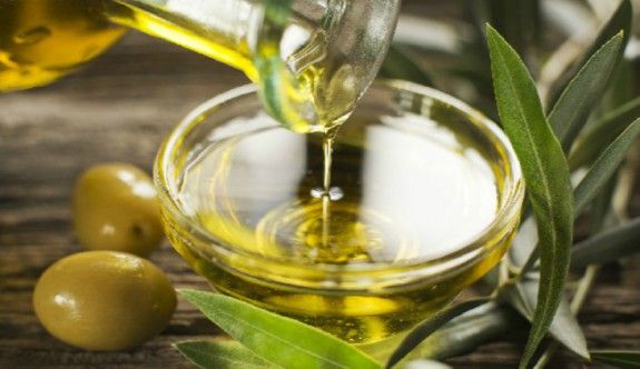 elaiolado shutterstock_193533122editededited