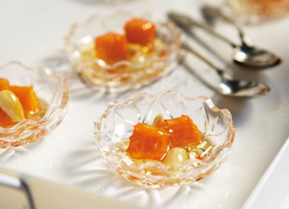 koufeto-apo-milo-anoigma