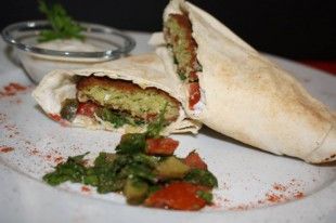 FAMILY-SANDWICHES-Photo-Eleftheria-Vasiliadi1