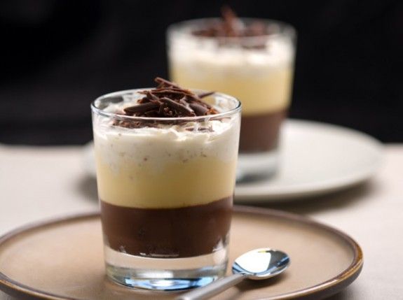 ANOIGMA-pothrakia-me-krema-vanilia-sokolata