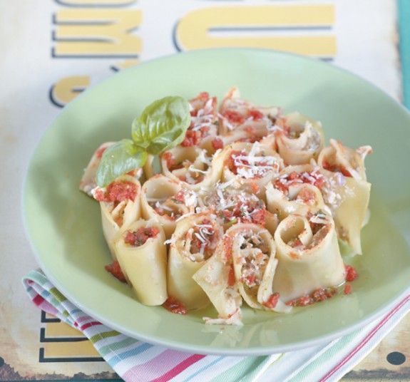 lazania-rolls-anoigma