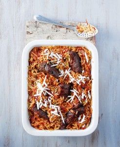 giouvetsi-me-manestra