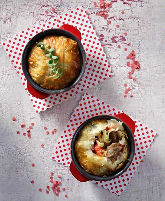 21101222_0028_apokriatika_mosxarisio-kempap-me-xylopites