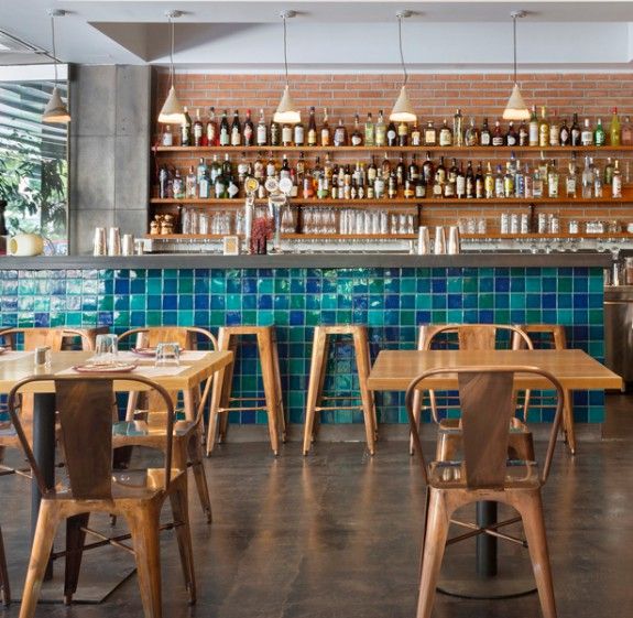 ANOIGMA-Mama-Roux-South_3