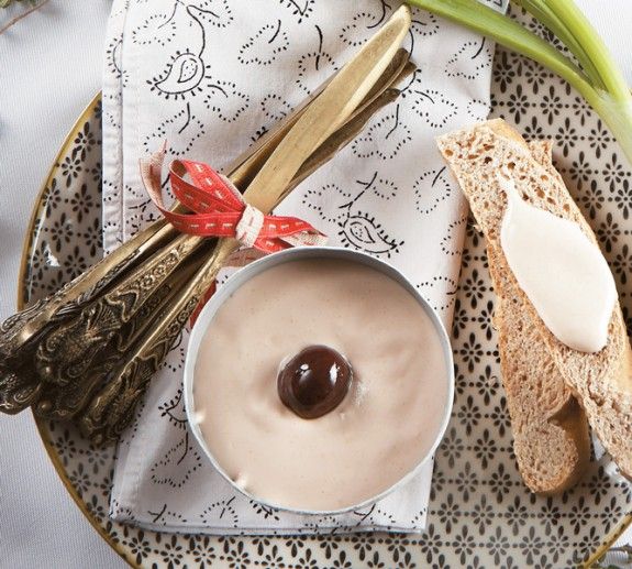 MOYS-TARAMOSALATA-XORIS-PSOMI