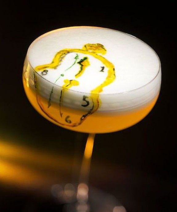 ANOIGMA-dali-cocktail