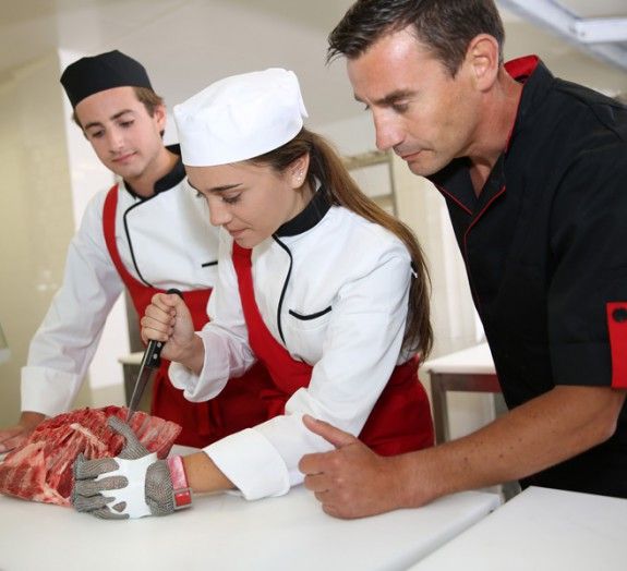 kreopwlhs-spoydastis-anoigma