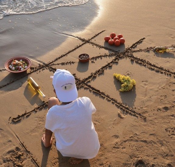 child-and-food-on-the-beach