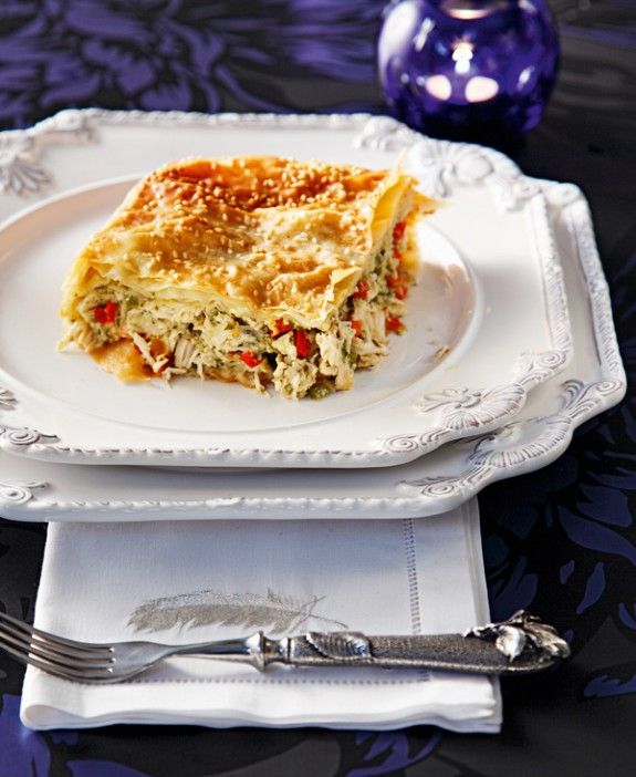 KOTOPITA-ME-PIPERIES-TYRI