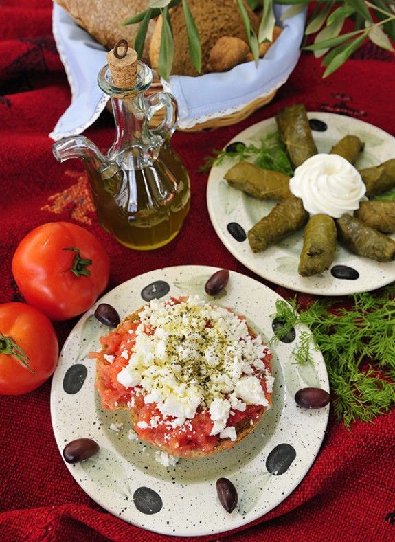 kritiki-kouzina_ANOIGMA