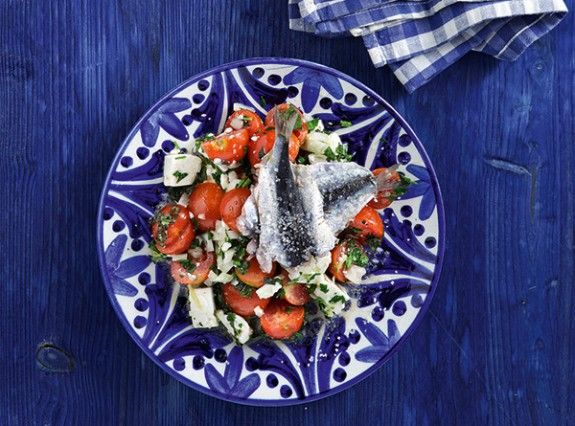 sardelosalata-me-aromatika-&-feta