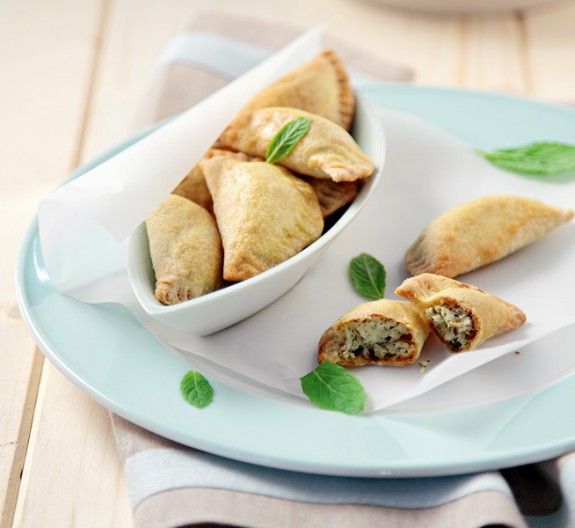 pitarakia-me-anthotyro