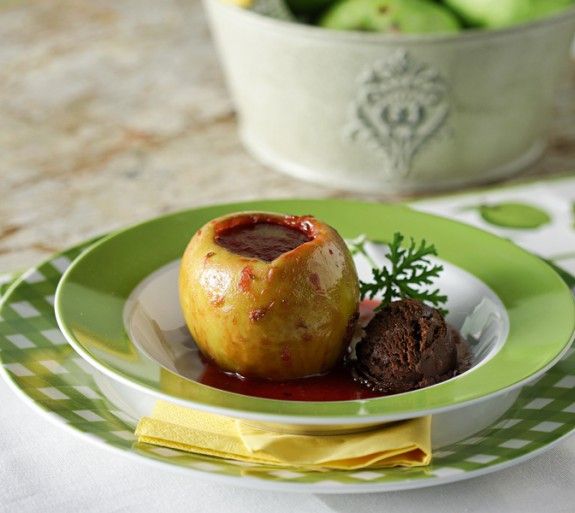 21110830_4191_menuHlia_mila-gemista-me-damaskina-kai-saltsa-lefkou-krasiou