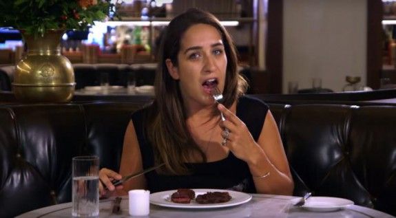 l_14144_vegetarian-eating-meat-again-screengrab