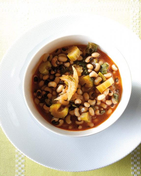 mauromatika-me-selino-kai-seskoula