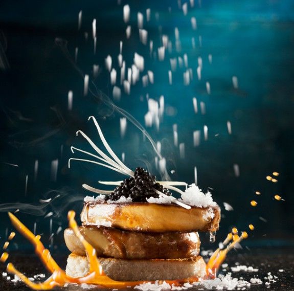 φρέσκοφουάγκράψημένοσταξύλασεσάλτσααπόβοδινόμεδούλιμεαφρόαλατιούκαιχαβιάρι