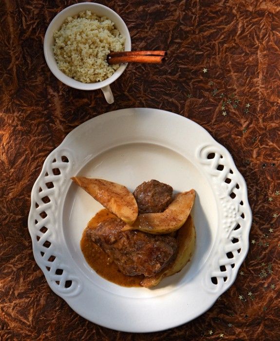 MOSXARI-ME-KYDONIA-KAI-KANELA