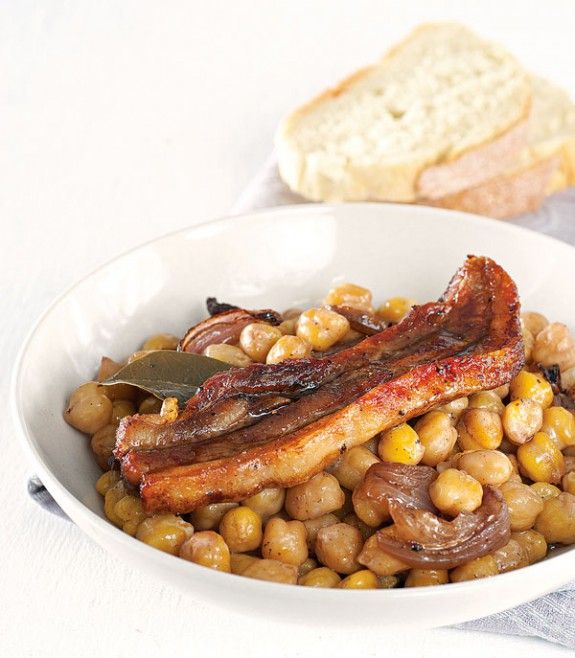 REVITHIA-FOURNOU-ME-PANTSETA