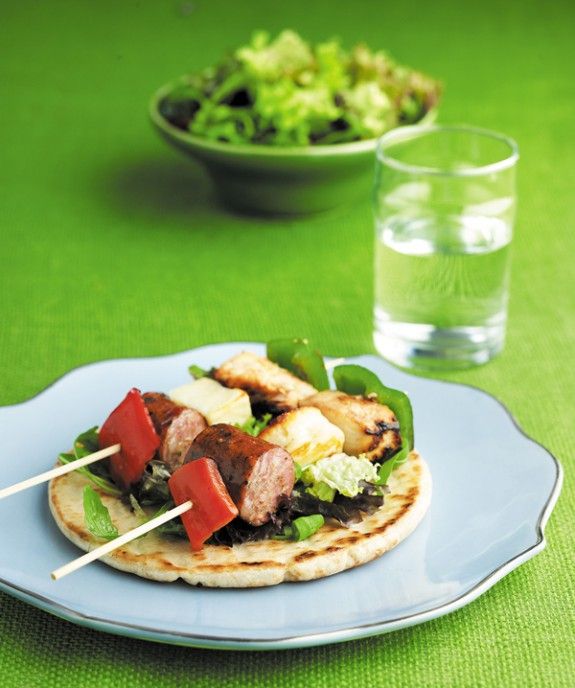 SOUVLIKI-LOUKANIKO-KOTOPOULO-HALOUMI