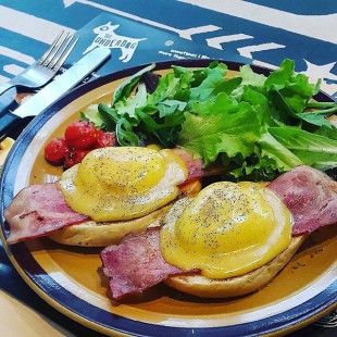 brunch-underdog-benedict-anoigma