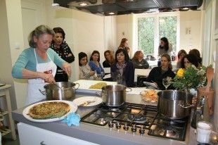 PYRNA-MAGEIRIKI–RENE-BAROUTSI_anoigma