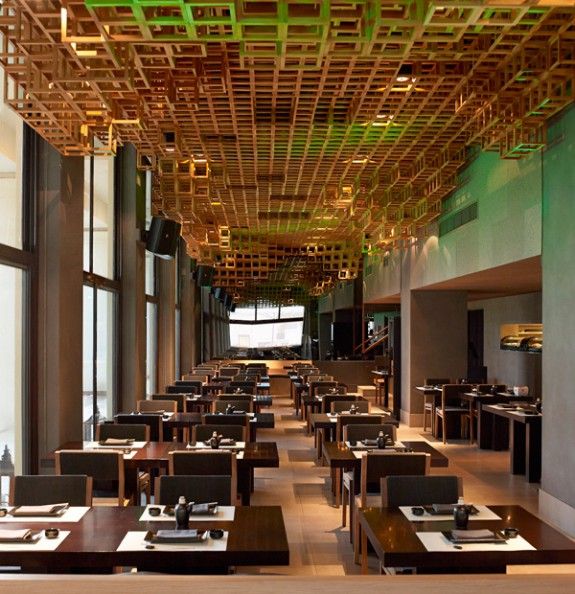 anoigma-RAKKAN-BAR-LOUNGE-RESTAURANT