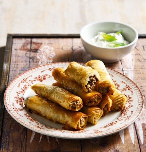 mbourekakia-me-pikantiko-kima