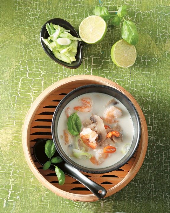 soupa-tailandis-me-garides