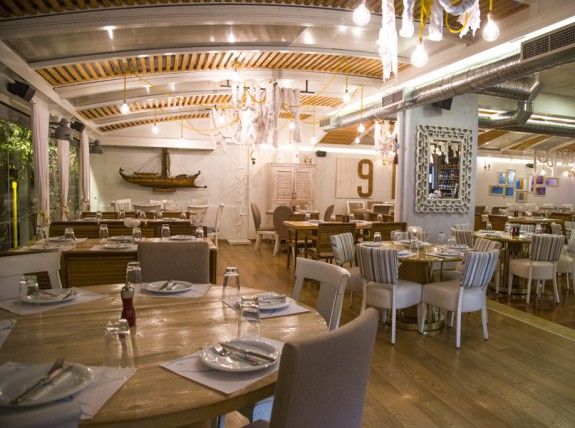 ANOIGMA-traganos-kavouras4