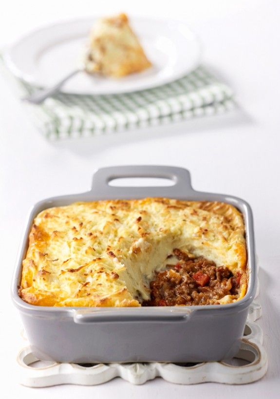 pita-me-kotopoulo-loukaniko-patata