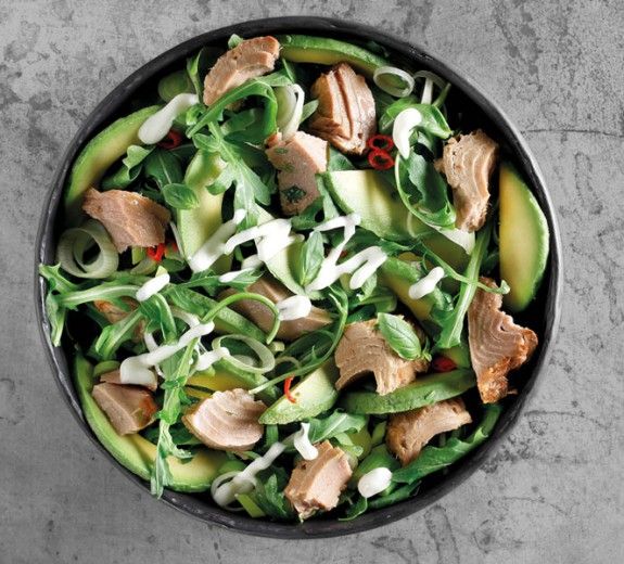 anoigma-Salata-Avocado_Tonos_Kapnistos_TRATA