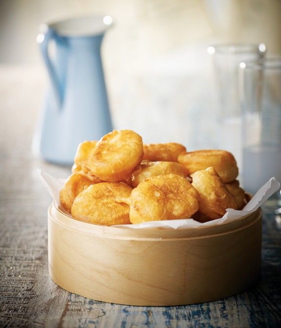 loukoumadakia-me-kopanisti173941studiopaterakis