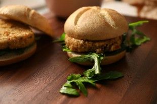 veggieburger_theeaters1