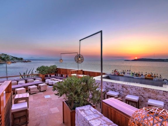 Matsuhisa-Martini-Bar_ANOIGMA