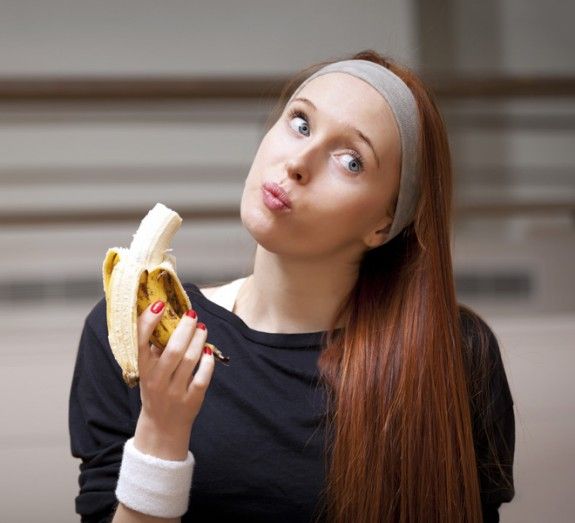 kopela-gymnastirio-trwei-anoigma