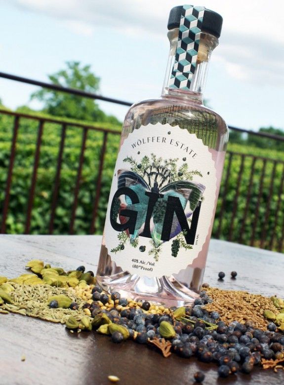 gin-outside-at-vineyard