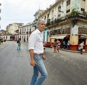 Ο “χρυσός” κανόνας του Anthony Bourdain για το ουίσκι